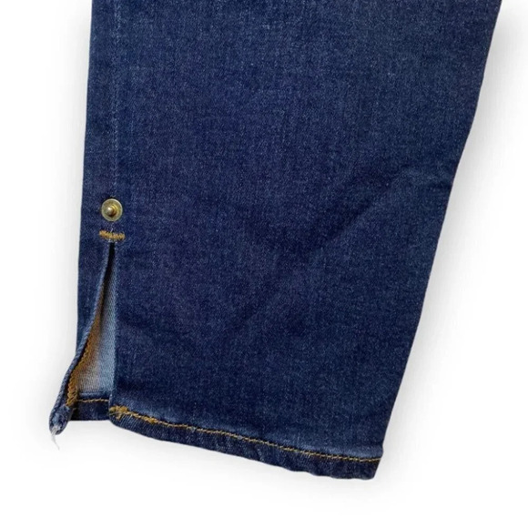 Frame Le High Slit Hem Skinny  Jeans In Wythe - Picture 6 of 9